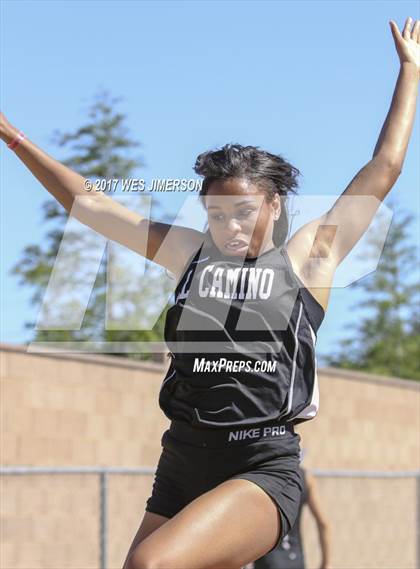 Thumbnail 2 in Sac Joaquin Section Finals photogallery.