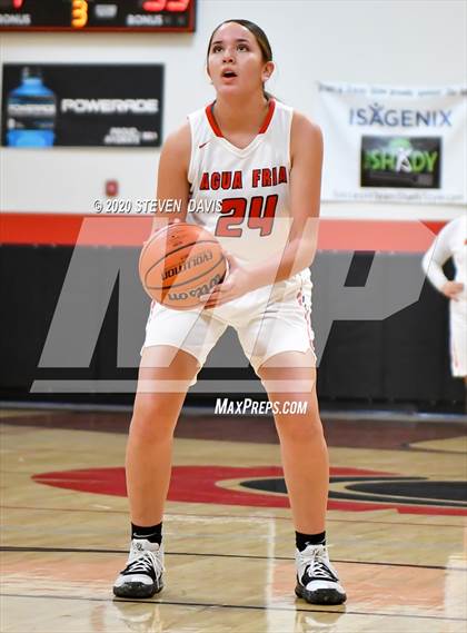 Thumbnail 2 in Leading Edge Academy - GEC vs. Agua Fria (Chandler Prep New Years Classic) photogallery.