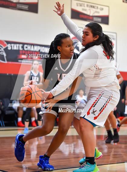 Thumbnail 3 in Leading Edge Academy - GEC vs. Agua Fria (Chandler Prep New Years Classic) photogallery.