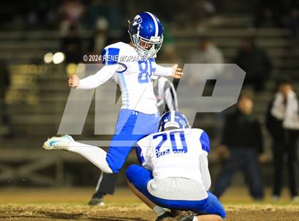 Thumbnail 1 in Palisades vs Eagle Rock (CIF LACS D1 Semi-Final) photogallery.