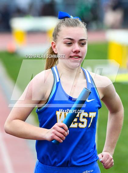 Thumbnail 3 in RH Comet Relays photogallery.