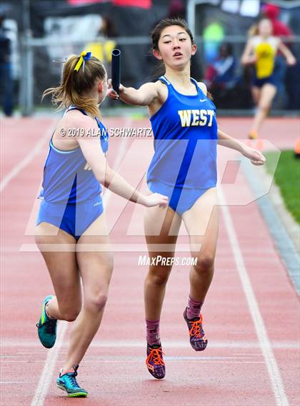 Thumbnail 1 in RH Comet Relays photogallery.