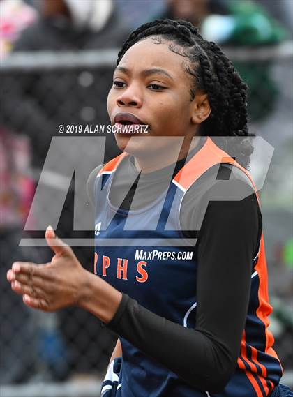 Thumbnail 2 in RH Comet Relays photogallery.