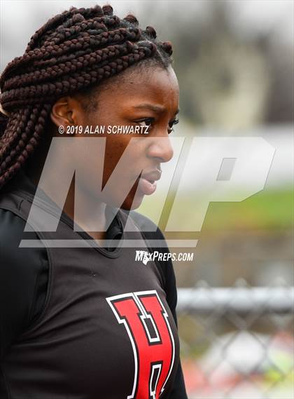 Thumbnail 2 in RH Comet Relays photogallery.