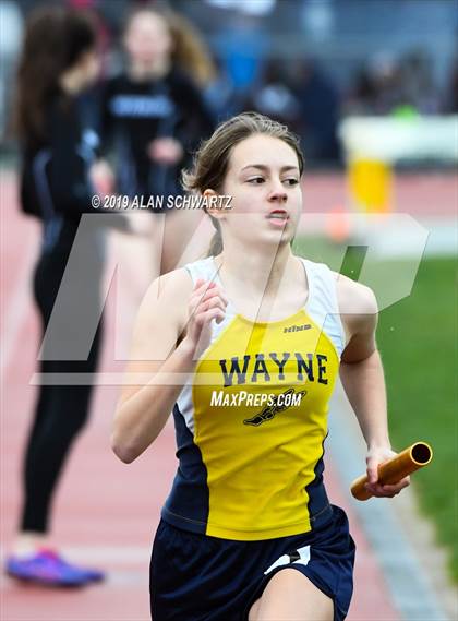 Thumbnail 1 in RH Comet Relays photogallery.