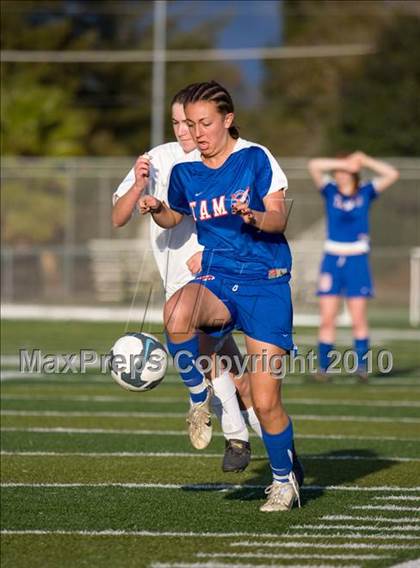 Thumbnail 2 in Terra Linda vs. Tamalpais (California Classic) photogallery.