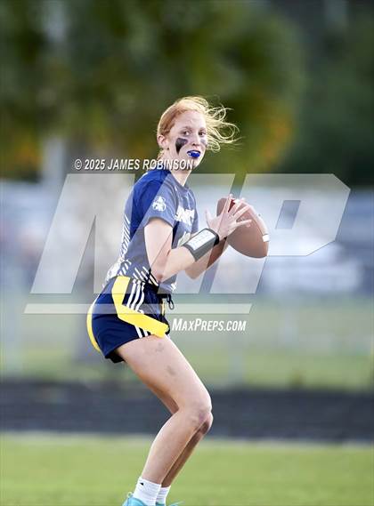 Thumbnail 2 in Stanton @ Sandalwood photogallery.