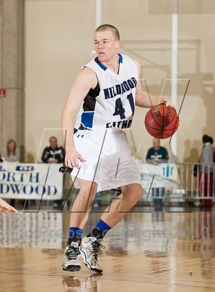 Thumbnail 3 in Archbishop Wood vs. Wildwood Catholic (Wildwood Boardwalk Classic) photogallery.