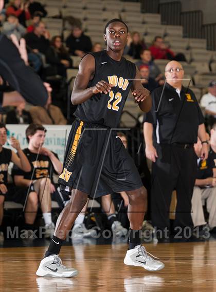 Thumbnail 3 in Archbishop Wood vs. Wildwood Catholic (Wildwood Boardwalk Classic) photogallery.