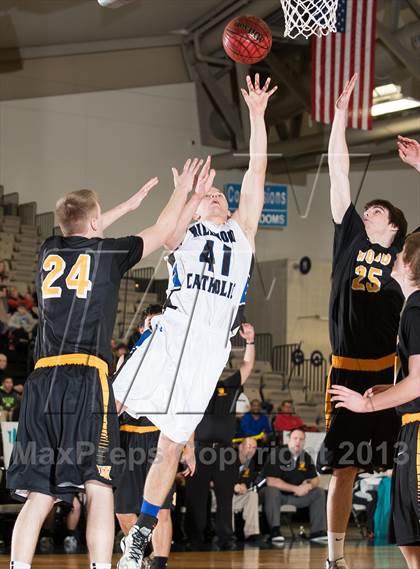 Thumbnail 3 in Archbishop Wood vs. Wildwood Catholic (Wildwood Boardwalk Classic) photogallery.