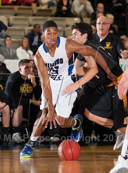 Thumbnail 2 in Archbishop Wood vs. Wildwood Catholic (Wildwood Boardwalk Classic) photogallery.