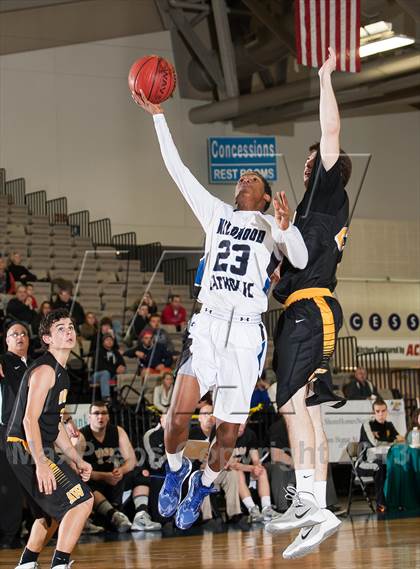 Thumbnail 3 in Archbishop Wood vs. Wildwood Catholic (Wildwood Boardwalk Classic) photogallery.