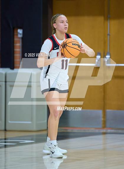 Thumbnail 2 in Saint Francis @ Carondelet (CIF NorCal Division 1 Round 1) photogallery.