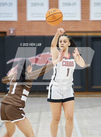 Thumbnail 3 in Saint Francis @ Carondelet (CIF NorCal Division 1 Round 1) photogallery.
