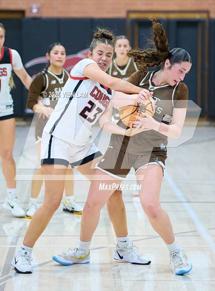 Thumbnail 3 in Saint Francis @ Carondelet (CIF NorCal Division 1 Round 1) photogallery.