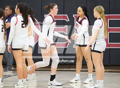 Thumbnail 3 in Saint Francis @ Carondelet (CIF NorCal Division 1 Round 1) photogallery.
