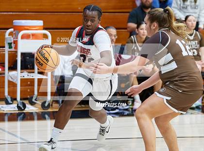 Thumbnail 2 in Saint Francis @ Carondelet (CIF NorCal Division 1 Round 1) photogallery.