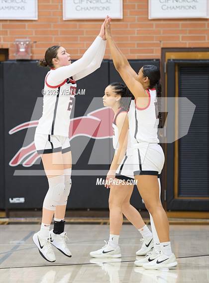 Thumbnail 3 in Saint Francis @ Carondelet (CIF NorCal Division 1 Round 1) photogallery.