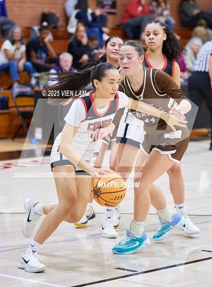 Thumbnail 3 in Saint Francis @ Carondelet (CIF NorCal Division 1 Round 1) photogallery.
