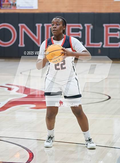 Thumbnail 3 in Saint Francis @ Carondelet (CIF NorCal Division 1 Round 1) photogallery.