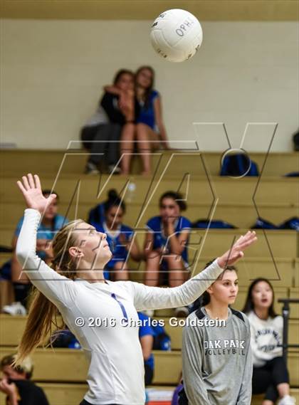 Thumbnail 2 in Agoura @ Oak Park photogallery.