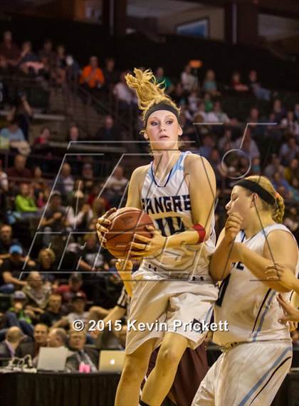 Thumbnail 1 in Idalia vs. Sangre de Cristo (CHSAA 1A Final) photogallery.