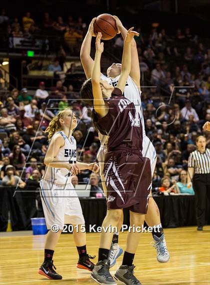 Thumbnail 2 in Idalia vs. Sangre de Cristo (CHSAA 1A Final) photogallery.
