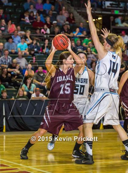 Thumbnail 2 in Idalia vs. Sangre de Cristo (CHSAA 1A Final) photogallery.