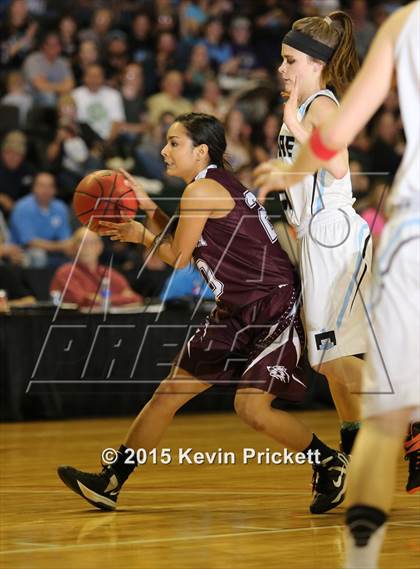 Thumbnail 3 in Idalia vs. Sangre de Cristo (CHSAA 1A Final) photogallery.