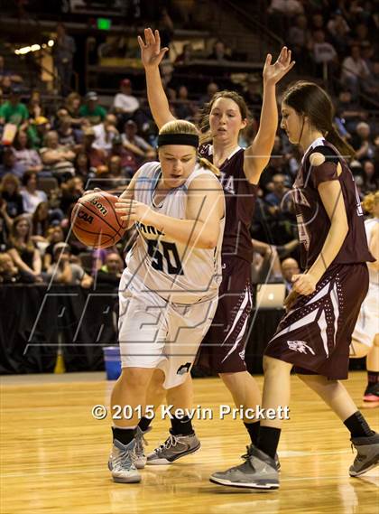 Thumbnail 3 in Idalia vs. Sangre de Cristo (CHSAA 1A Final) photogallery.