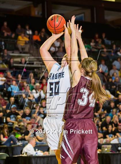 Thumbnail 3 in Idalia vs. Sangre de Cristo (CHSAA 1A Final) photogallery.