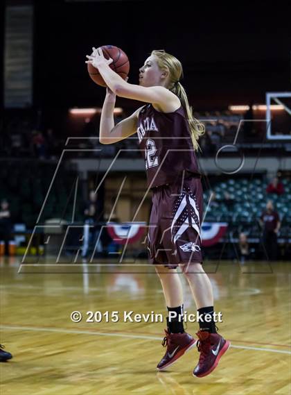 Thumbnail 3 in Idalia vs. Sangre de Cristo (CHSAA 1A Final) photogallery.