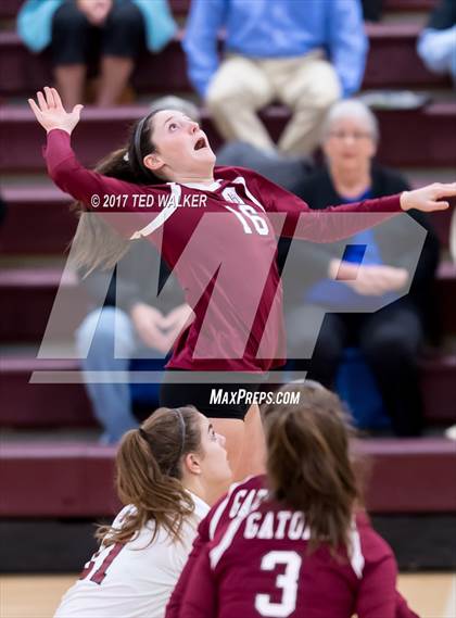Thumbnail 2 in Sacred Heart Prep vs. King City (CIF CCS D4 Semifinal) photogallery.