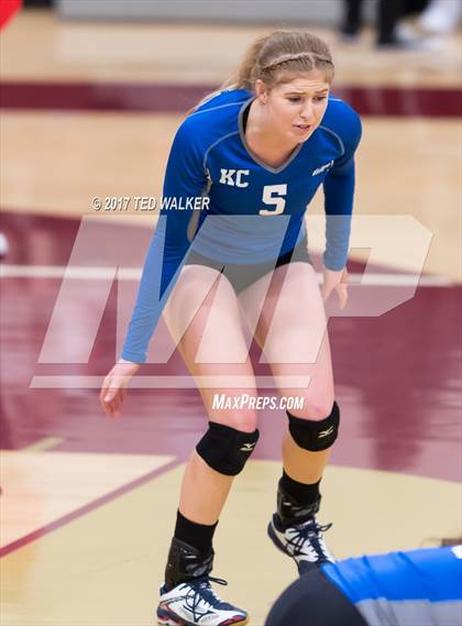 Thumbnail 2 in Sacred Heart Prep vs. King City (CIF CCS D4 Semifinal) photogallery.
