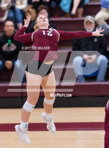 Thumbnail 3 in Sacred Heart Prep vs. King City (CIF CCS D4 Semifinal) photogallery.