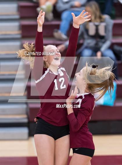 Thumbnail 1 in Sacred Heart Prep vs. King City (CIF CCS D4 Semifinal) photogallery.