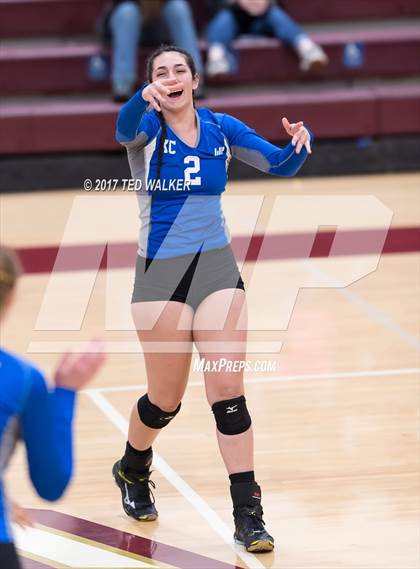 Thumbnail 3 in Sacred Heart Prep vs. King City (CIF CCS D4 Semifinal) photogallery.