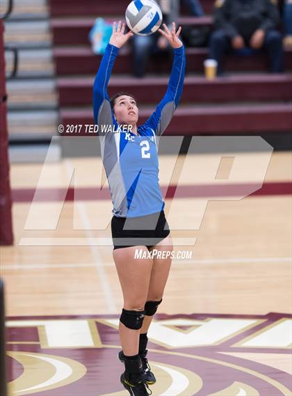 Thumbnail 2 in Sacred Heart Prep vs. King City (CIF CCS D4 Semifinal) photogallery.