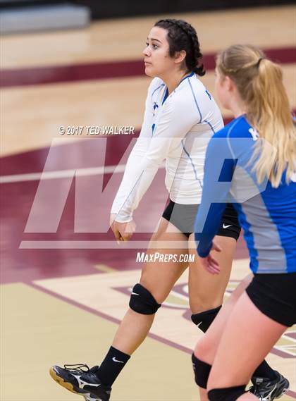 Thumbnail 1 in Sacred Heart Prep vs. King City (CIF CCS D4 Semifinal) photogallery.