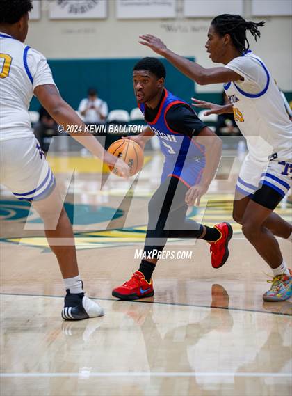 Thumbnail 2 in Parish Episcopal @ La Mirada ( Damian Classic ) photogallery.