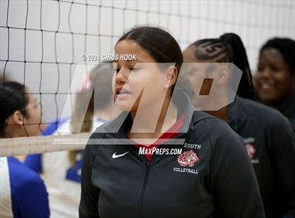 Thumbnail 1 in San Tan Foothills vs South Mountain (The Florence VB Invitational) photogallery.