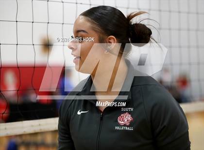 Thumbnail 2 in San Tan Foothills vs South Mountain (The Florence VB Invitational) photogallery.