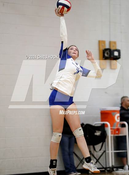 Thumbnail 3 in San Tan Foothills vs South Mountain (The Florence VB Invitational) photogallery.