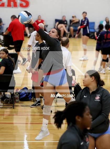 Thumbnail 2 in San Tan Foothills vs South Mountain (The Florence VB Invitational) photogallery.