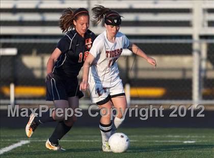 Thumbnail 3 in Oswego @ Plainfield North (IHSA Semi-Regional-Playoff) photogallery.