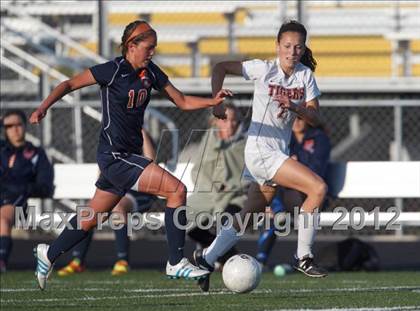 Thumbnail 3 in Oswego @ Plainfield North (IHSA Semi-Regional-Playoff) photogallery.