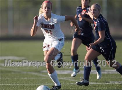Thumbnail 3 in Oswego @ Plainfield North (IHSA Semi-Regional-Playoff) photogallery.
