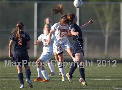 Thumbnail 2 in Oswego @ Plainfield North (IHSA Semi-Regional-Playoff) photogallery.