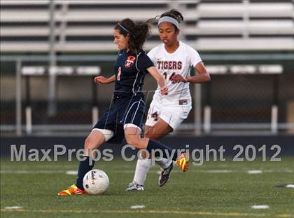 Thumbnail 3 in Oswego @ Plainfield North (IHSA Semi-Regional-Playoff) photogallery.