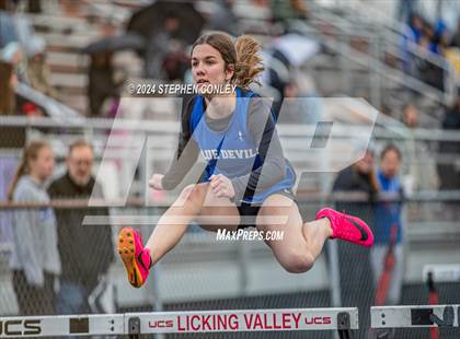 Thumbnail 1 in Dick Houston Relays photogallery.